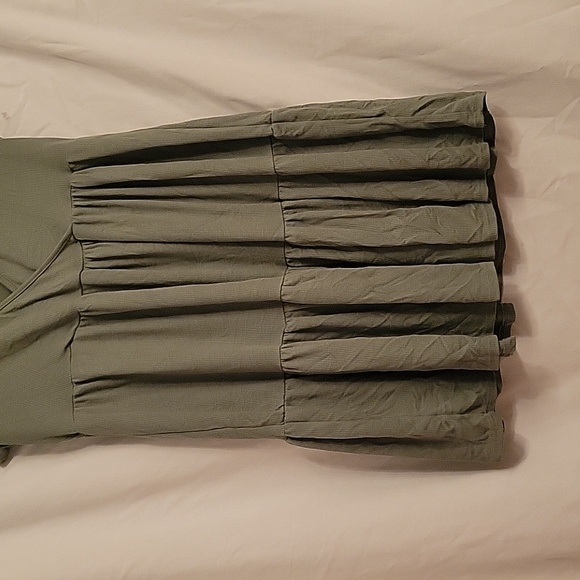 SEE YOU MONDAY DRESS - Picture 2 of 5